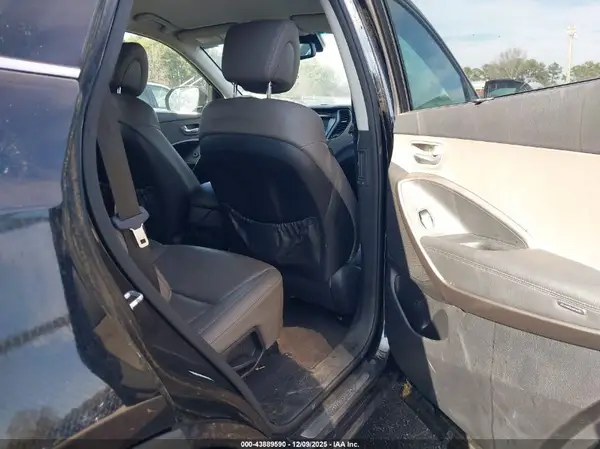 KM8SN4HF4HU169433 2017 HYUNDAI SANTA FE - Image 8