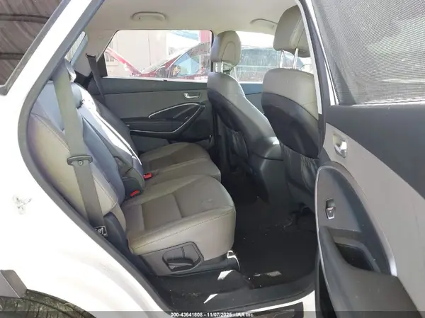 KM8SN4HF4HU230201 2017 HYUNDAI SANTA FE - Image 8
