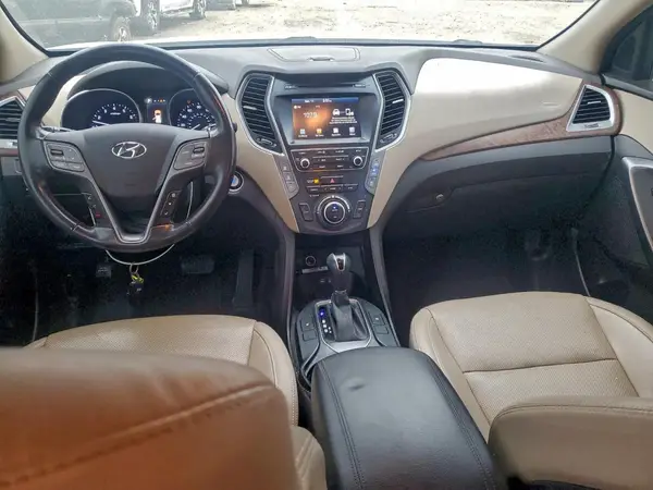 KM8SN4HF4HU231896 2017 HYUNDAI SANTA FE - Image 8