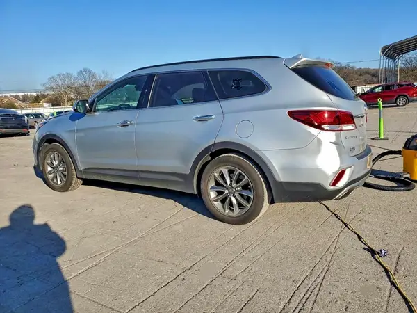 KM8SN4HF4HU232689 2017 HYUNDAI SANTA FE - Image 2