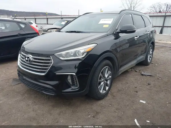 KM8SN4HF4JU262040 2018 HYUNDAI SANTA FE - Image 2