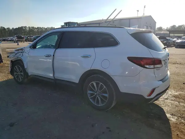 KM8SN4HF4JU285995 2018 HYUNDAI SANTA FE - Image 2