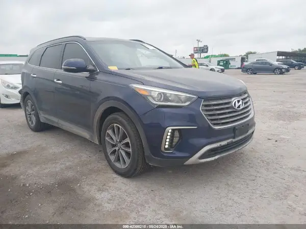 KM8SN4HF5HU172650 2017 HYUNDAI SANTA FE - Image 1