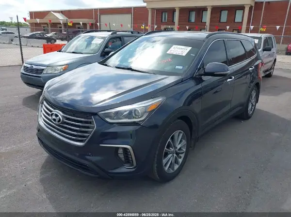 KM8SN4HF5HU205582 2017 HYUNDAI SANTA FE - Image 2
