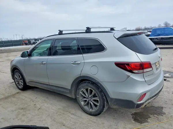 KM8SN4HF5JU289747 2018 HYUNDAI SANTA FE - Image 2