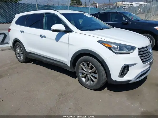 KM8SN4HF6HU190123 2017 HYUNDAI SANTA FE - Image 1
