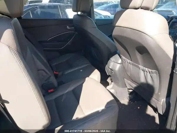 KM8SN4HF6HU197153 2017 HYUNDAI SANTA FE - Image 8