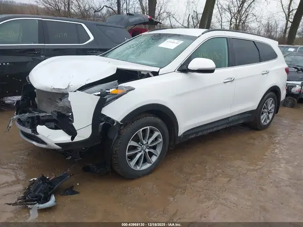 KM8SN4HF6HU221113 2017 HYUNDAI SANTA FE - Image 2