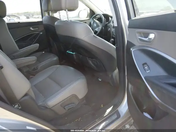 KM8SN4HF6HU238221 2017 HYUNDAI SANTA FE - Image 8