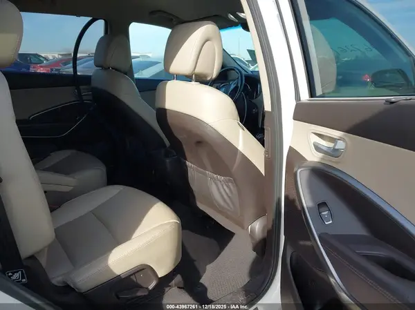 KM8SN4HF6HU246559 2017 HYUNDAI SANTA FE - Image 8