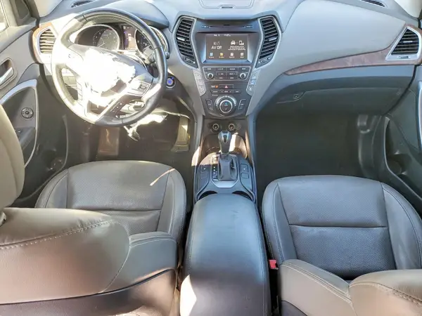 KM8SN4HF6KU298829 2019 HYUNDAI SANTA FE - Image 8