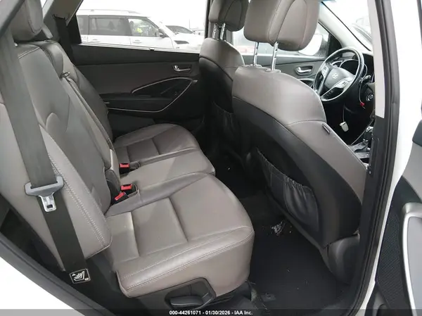 KM8SN4HF6KU311031 2019 HYUNDAI SANTA FE - Image 8