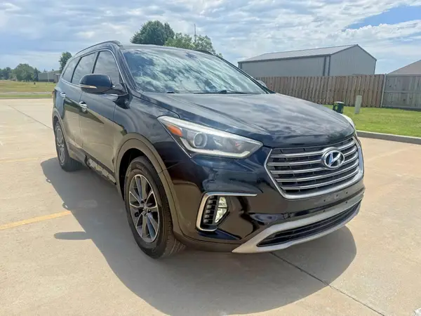 KM8SN4HF7HU166008 2017 HYUNDAI SANTA FE - Image 1