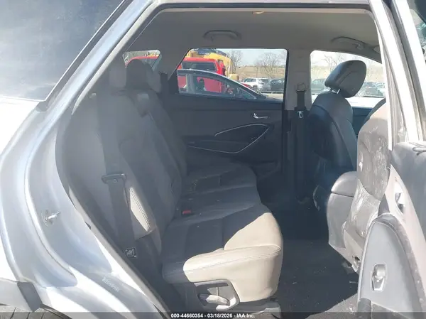 KM8SN4HF7HU188770 2017 HYUNDAI SANTA FE - Image 8