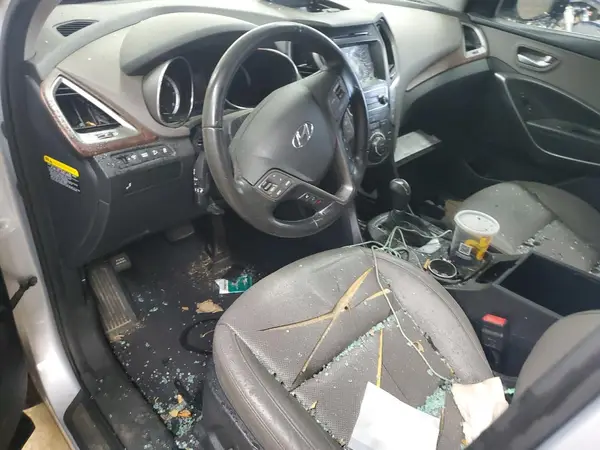 KM8SN4HF7HU232170 2017 HYUNDAI SANTA FE - Image 8