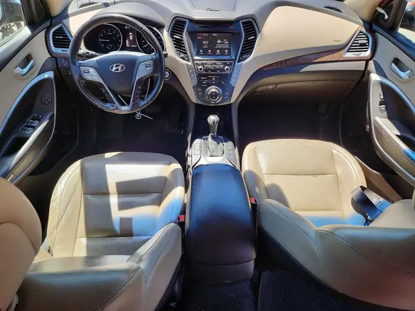 KM8SN4HF7HU235358 2017 HYUNDAI SANTA FE - Image 8