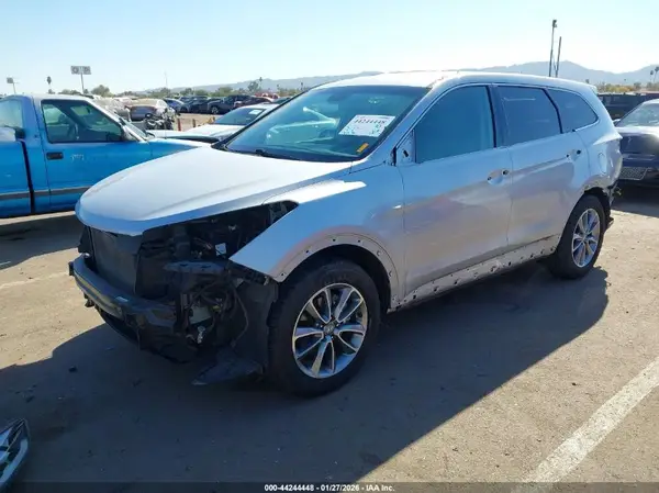 KM8SN4HF7HU240625 2017 HYUNDAI SANTA FE - Image 2