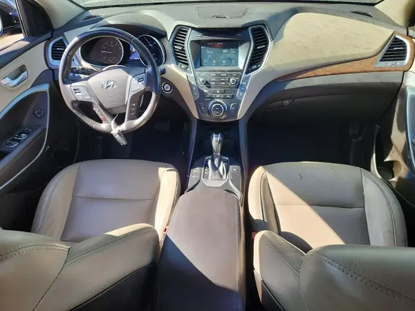 KM8SN4HF7HU249101 2017 HYUNDAI SANTA FE - Image 8