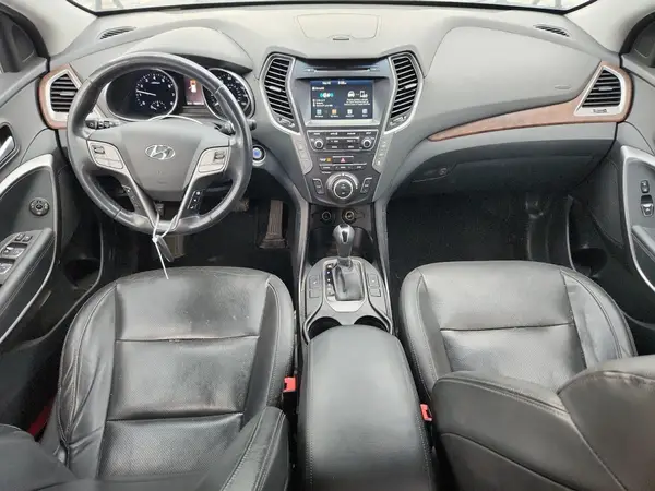 KM8SN4HF7JU282251 2018 HYUNDAI SANTA FE - Image 8