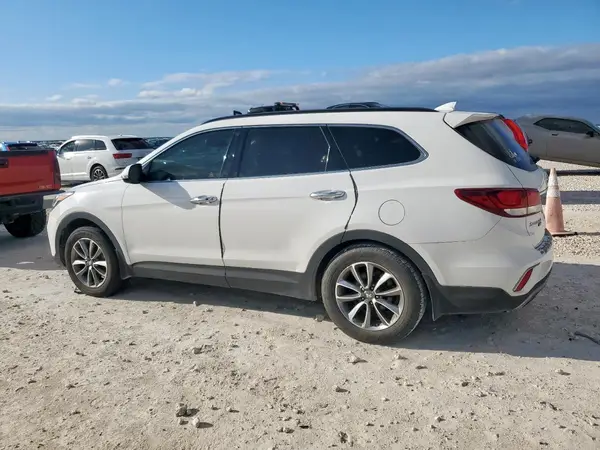 KM8SN4HF7KU298774 2019 HYUNDAI SANTA FE - Image 2