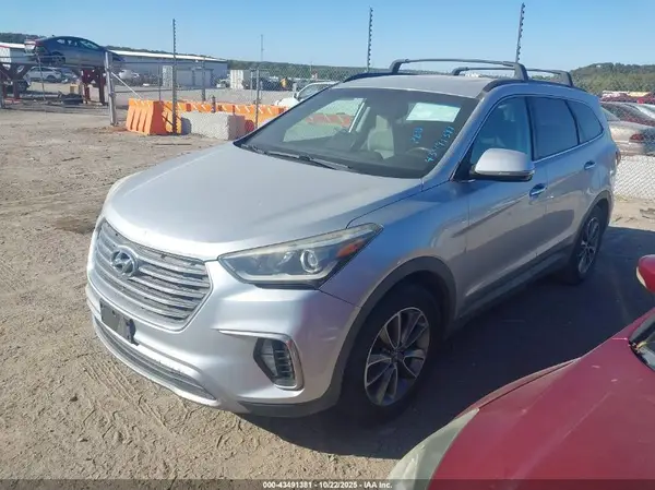 KM8SN4HF8HU175218 2017 HYUNDAI SANTA FE - Image 2