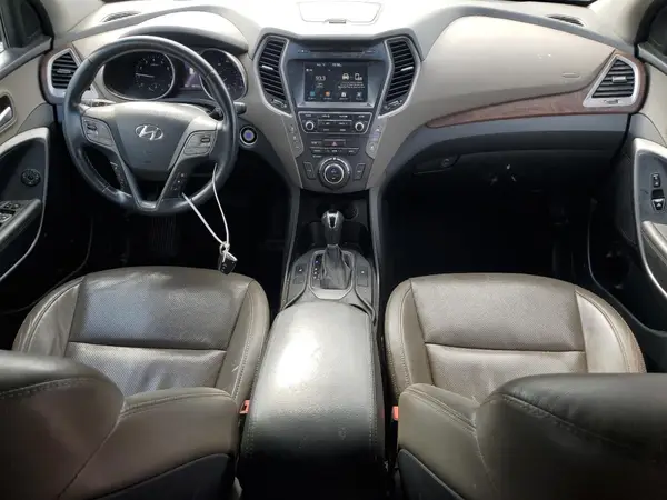 KM8SN4HF8HU185750 2017 HYUNDAI SANTA FE - Image 8