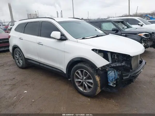 KM8SN4HF8HU188132 2017 HYUNDAI SANTA FE - Image 1