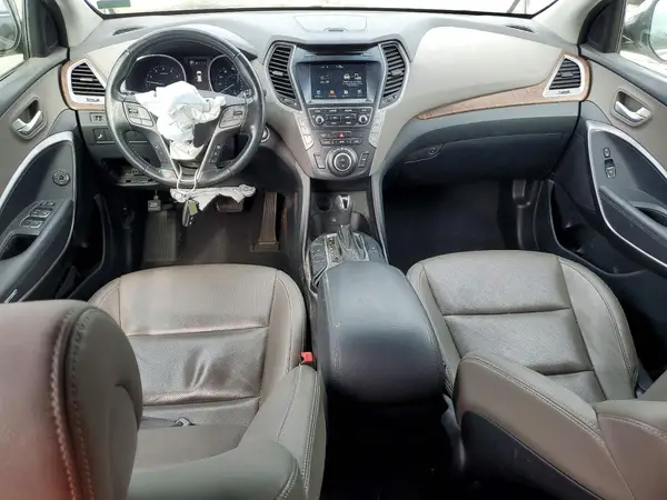 KM8SN4HF8HU190561 2017 HYUNDAI SANTA FE - Image 8