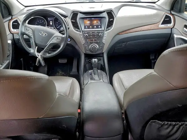 KM8SN4HF8HU228869 2017 HYUNDAI SANTA FE - Image 8