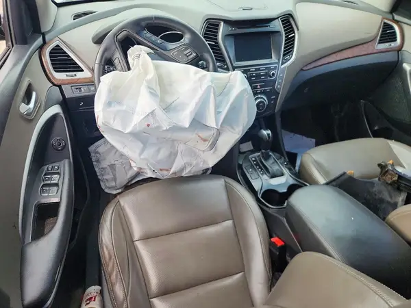 KM8SN4HF8HU231206 2017 HYUNDAI SANTA FE - Image 8