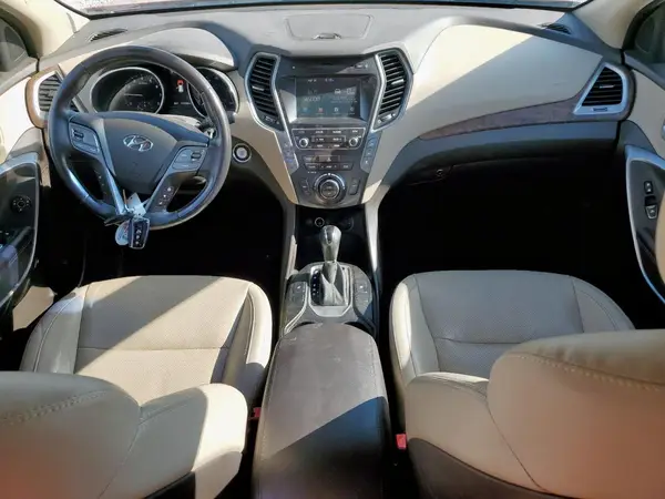 KM8SN4HF8HU235479 2017 HYUNDAI SANTA FE - Image 8