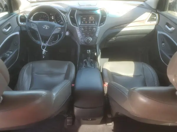 KM8SN4HF8HU245445 2017 HYUNDAI SANTA FE - Image 8