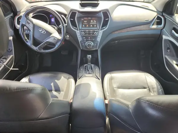 KM8SN4HF8HU245929 2017 HYUNDAI SANTA FE - Image 8