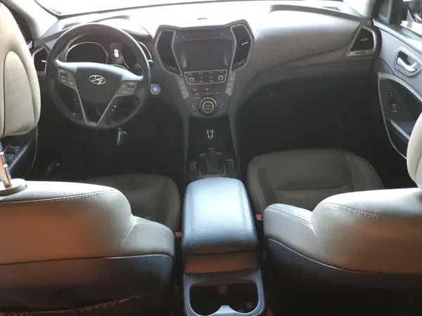 KM8SN4HF9HU191573 2017 HYUNDAI SANTA FE - Image 8