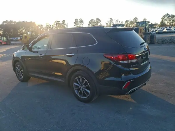 KM8SN4HF9JU267041 2018 HYUNDAI SANTA FE - Image 2