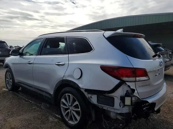 KM8SN4HF9JU276614 2018 HYUNDAI SANTA FE - Image 2