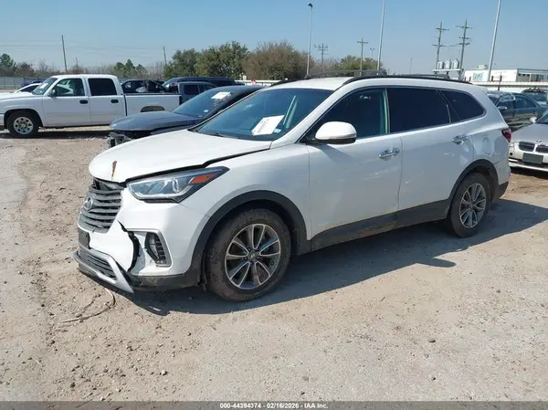 KM8SN4HF9JU286415 2018 HYUNDAI SANTA FE - Image 2