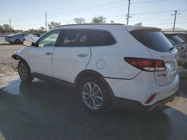 KM8SN4HF9KU307667 2019 HYUNDAI SANTA FE - Image 2