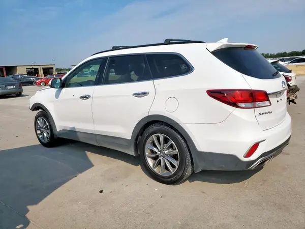 KM8SN4HFXJU263239 2018 HYUNDAI SANTA FE - Image 2