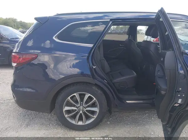 KM8SN4HFXJU273141 2018 HYUNDAI SANTA FE - Image 8