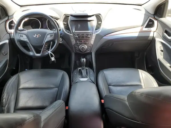 KM8SN4HFXKU306074 2019 HYUNDAI SANTA FE - Image 8