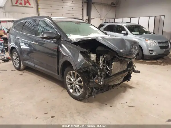 KM8SNDHF0HU198265 2017 HYUNDAI SANTA FE - Image 1