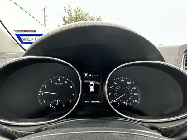 KM8SNDHF1HU201884 2017 HYUNDAI SANTA FE - Image 8
