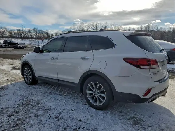 KM8SNDHF1JU263775 2018 HYUNDAI SANTA FE - Image 2