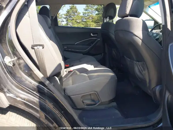 KM8SNDHF2HU250074 2017 HYUNDAI SANTA FE - Image 8