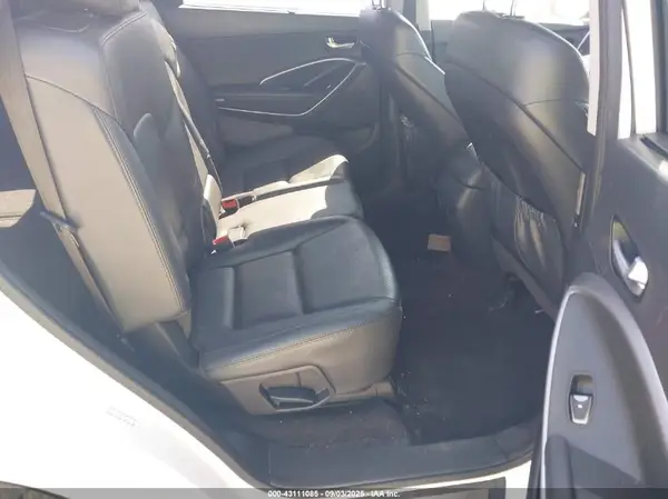 KM8SNDHF3HU224776 2017 HYUNDAI SANTA FE - Image 8