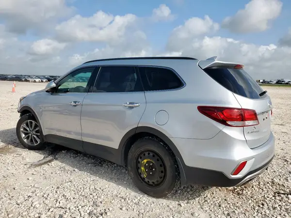 KM8SNDHF3JU268511 2018 HYUNDAI SANTA FE - Image 2