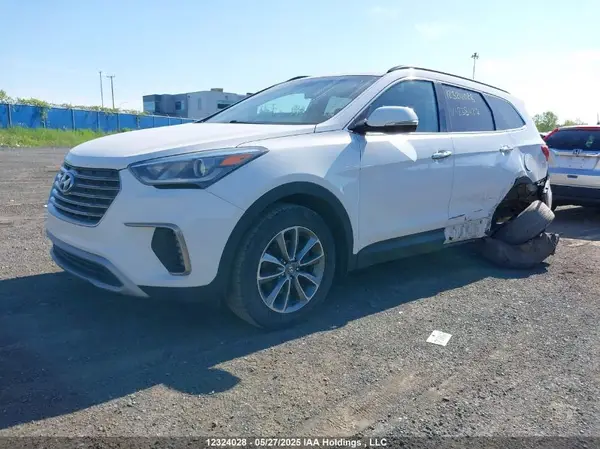 KM8SNDHF4HU238427 2017 HYUNDAI SANTA FE - Image 2
