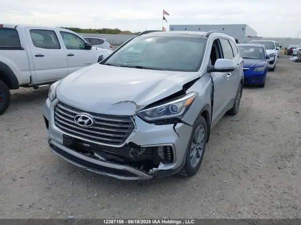 KM8SNDHF4JU268856 2018 HYUNDAI SANTA FE - Image 2