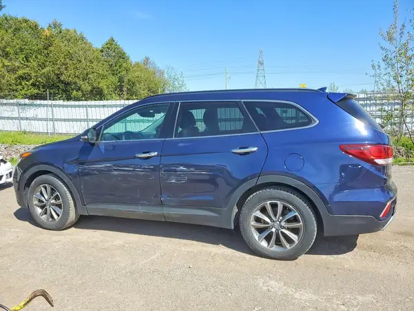 KM8SNDHF5HU178867 2017 HYUNDAI SANTA FE - Image 2